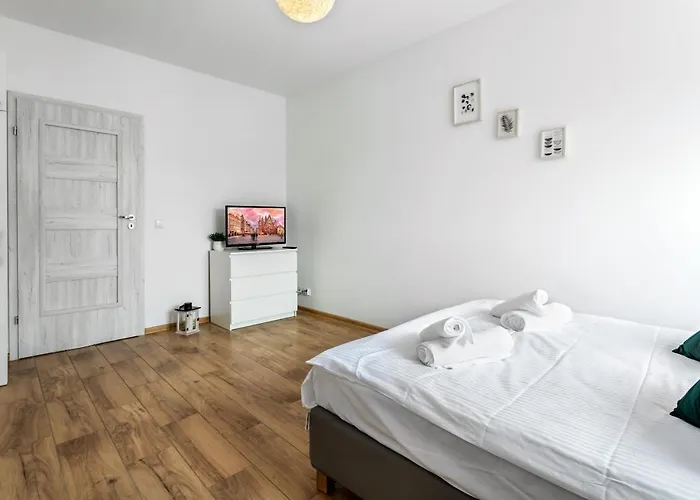 Pilsudskiego 80 - 4 Minuty Do Dworca Glownego Pkp 아파트 *